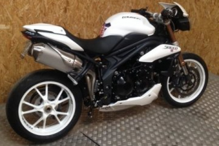 Triumph 1050 speed triple 2011 (pièces détachées), Saint-Étienne, Diagnostic Moto Casse