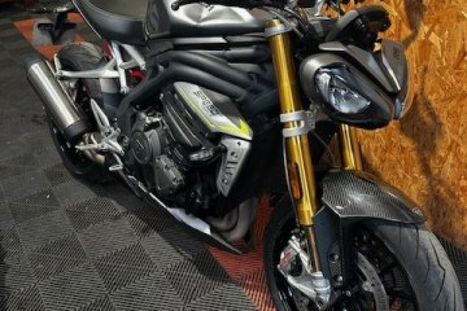 TRIUMPH 1200 RS 2021, Saint-Étienne, Diagnostic Moto Casse