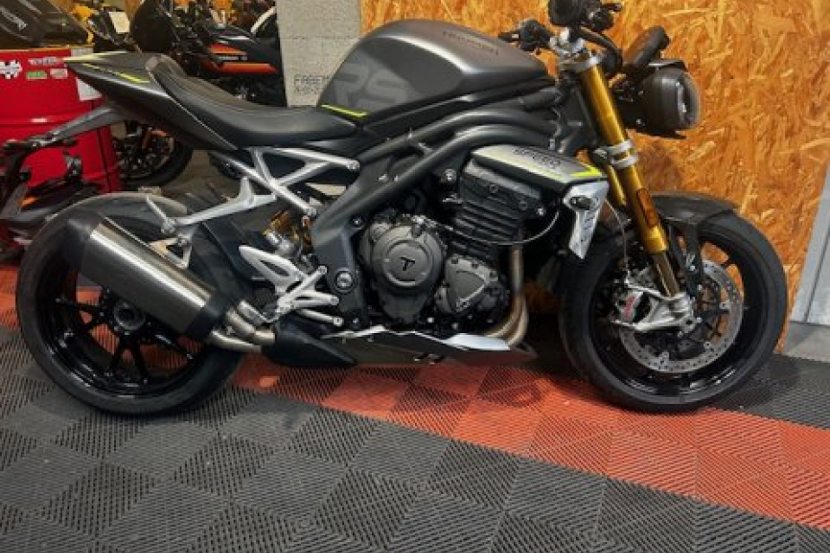 TRIUMPH 1200 RS SPEED TRIPLE 2022, Saint-Étienne, Diagnostic Moto Casse