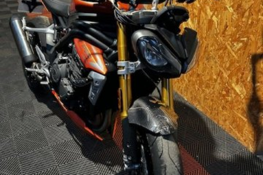 TRIUMPH 1200 RS SPEED TRIPLE 2022, Saint-Étienne, Diagnostic Moto Casse