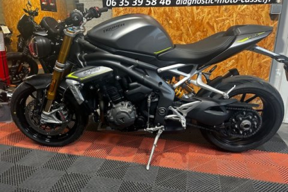 TRIUMPH 1200 RS SPEED TRIPLE 2022, Saint-Étienne, Diagnostic Moto Casse