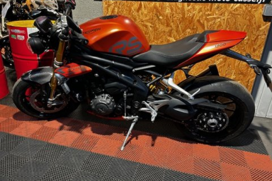 TRIUMPH 1200 RS SPEED TRIPLE 2022, Saint-Étienne, Diagnostic Moto Casse