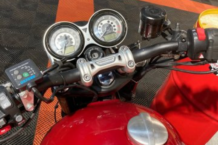 TRIUMPH 1200 SPEED TWIN 2019, Saint-Étienne, Diagnostic Moto Casse