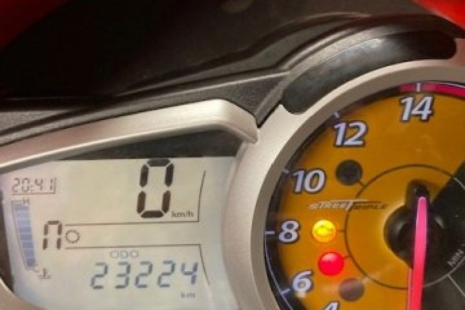 TRIUMPH 675 R 2009, Saint-Étienne, Diagnostic Moto Casse