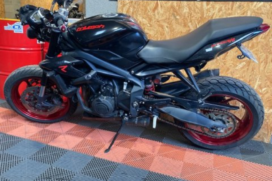 TRIUMPH 675 R STREET TRIPLE 2014 ABS, Saint-Étienne, Diagnostic Moto Casse