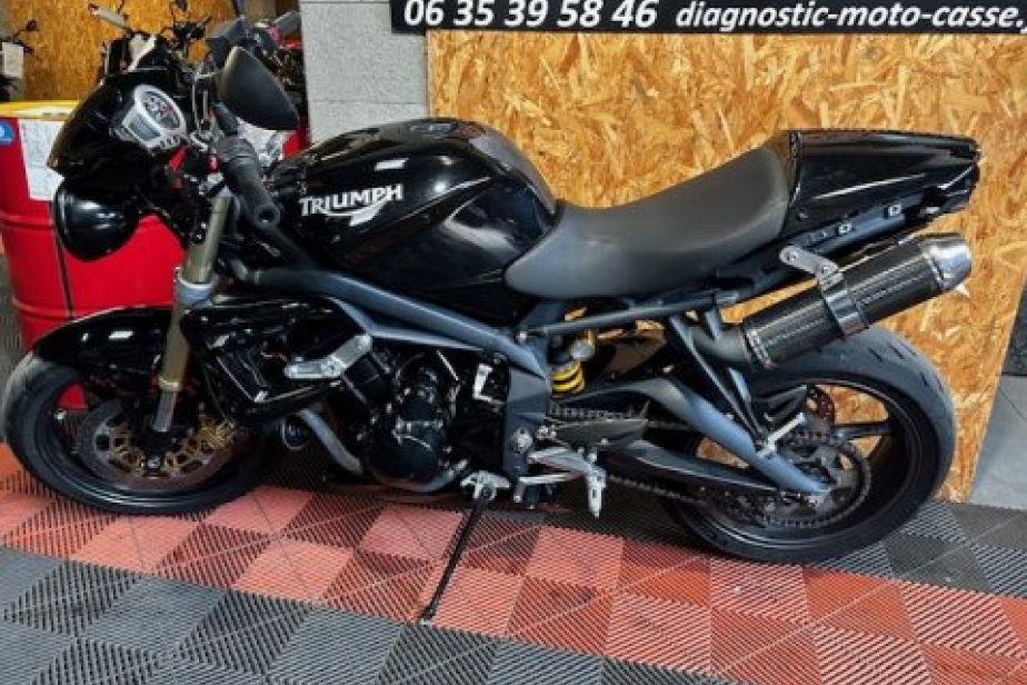 TRIUMPH 675 STREET TRIPLE 2008, Saint-Étienne, Diagnostic Moto Casse