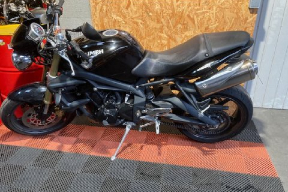 TRIUMPH 675 STREET TRIPLE 2009, Saint-Étienne, Diagnostic Moto Casse