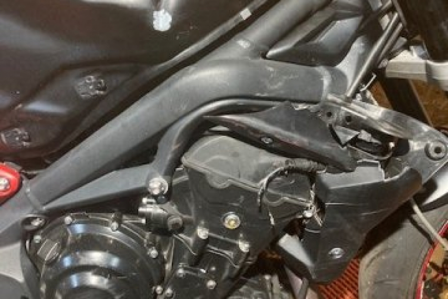 TRIUMPH 675 STREET TRIPLE R 2015, Saint-Étienne, Diagnostic Moto Casse