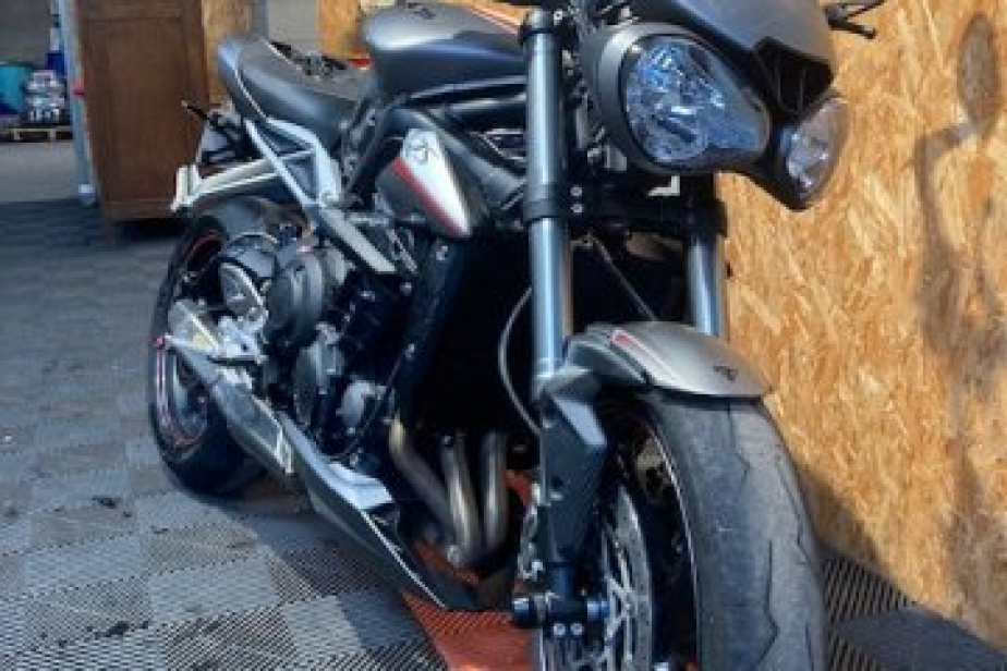 TRIUMPH 765 RS 2017, Saint-Étienne, Diagnostic Moto Casse