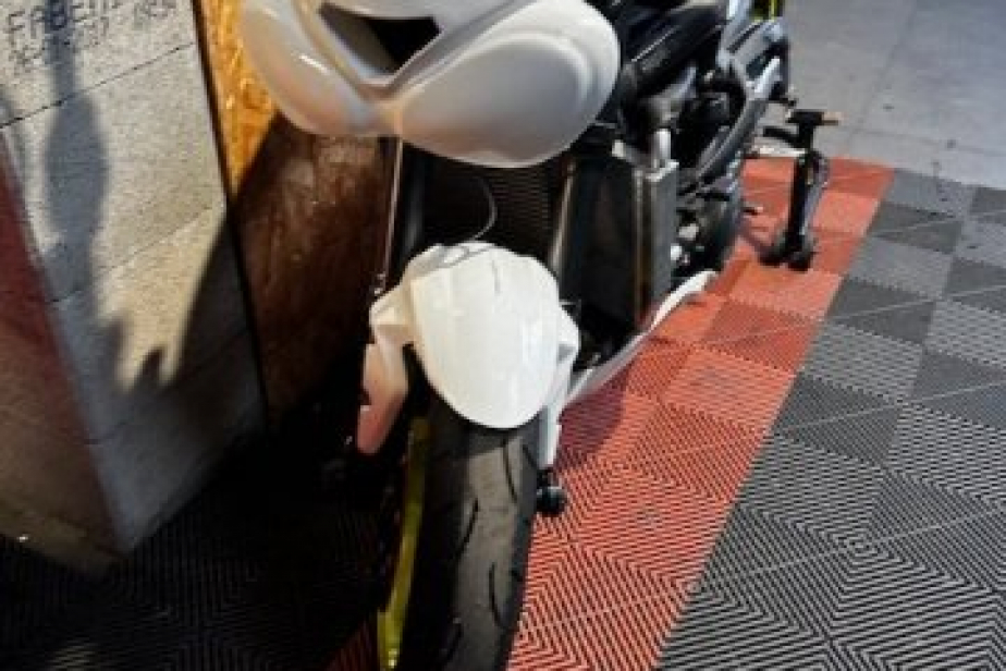 TRIUMPH 765 RS 2020 PISTE, Saint-Étienne, Diagnostic Moto Casse