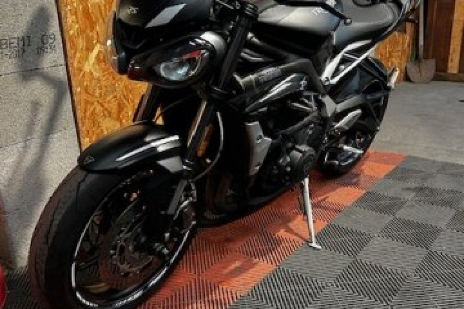 TRIUMPH 765 RS 2022, Saint-Étienne, Diagnostic Moto Casse
