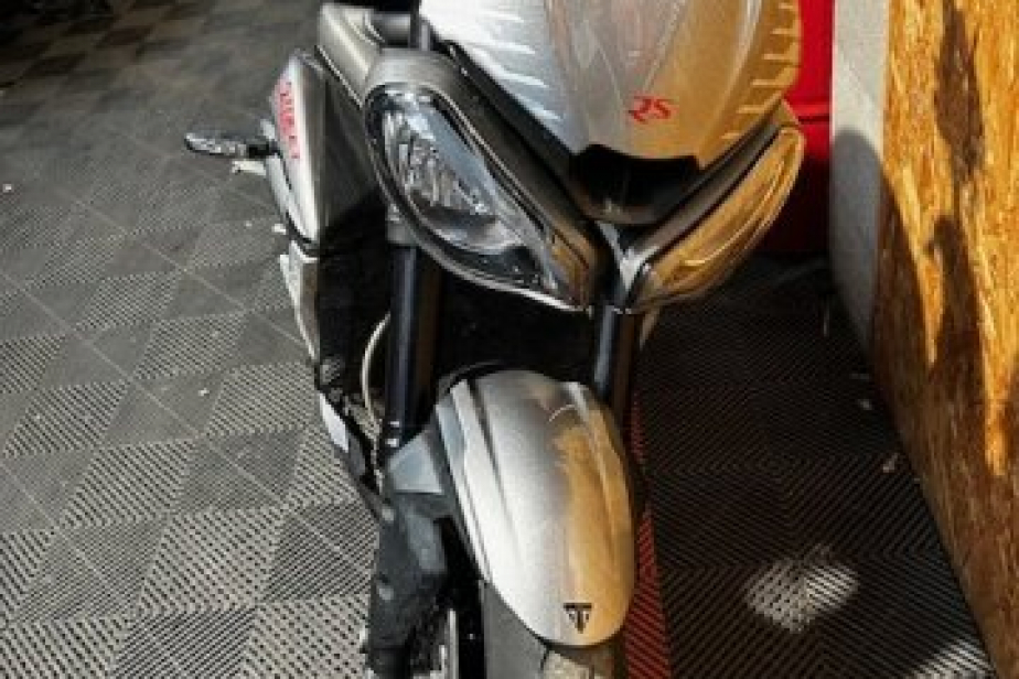TRIUMPH 765 RS 2022, Saint-Étienne, Diagnostic Moto Casse