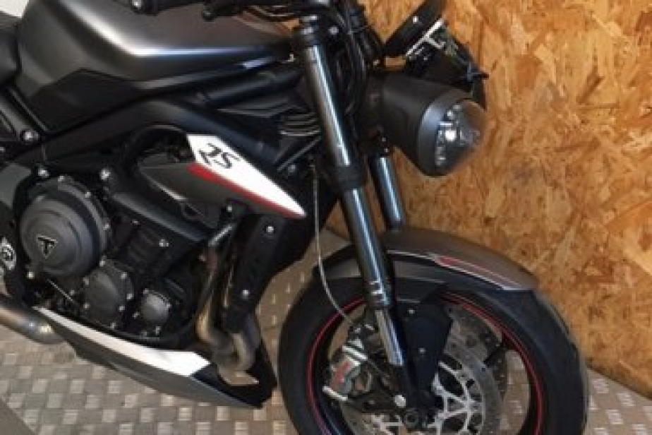Triumph 765 street triple RS 2018, Saint-Étienne, Diagnostic Moto Casse