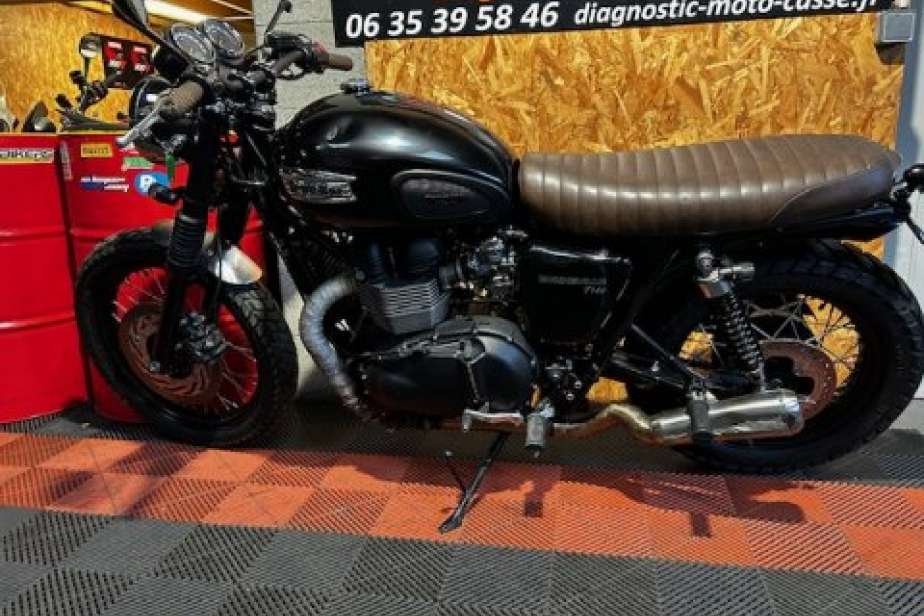 TRIUMPH BONNEVILLE T100 2016, Saint-Étienne, Diagnostic Moto Casse