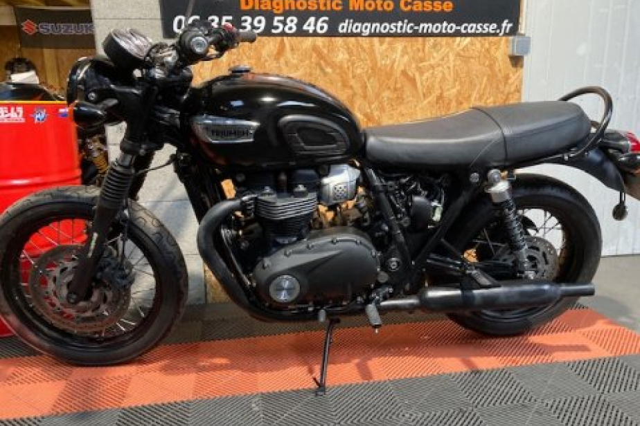 TRIUMPH BONNEVILLE T100 BLACK, Saint-Étienne, Diagnostic Moto Casse