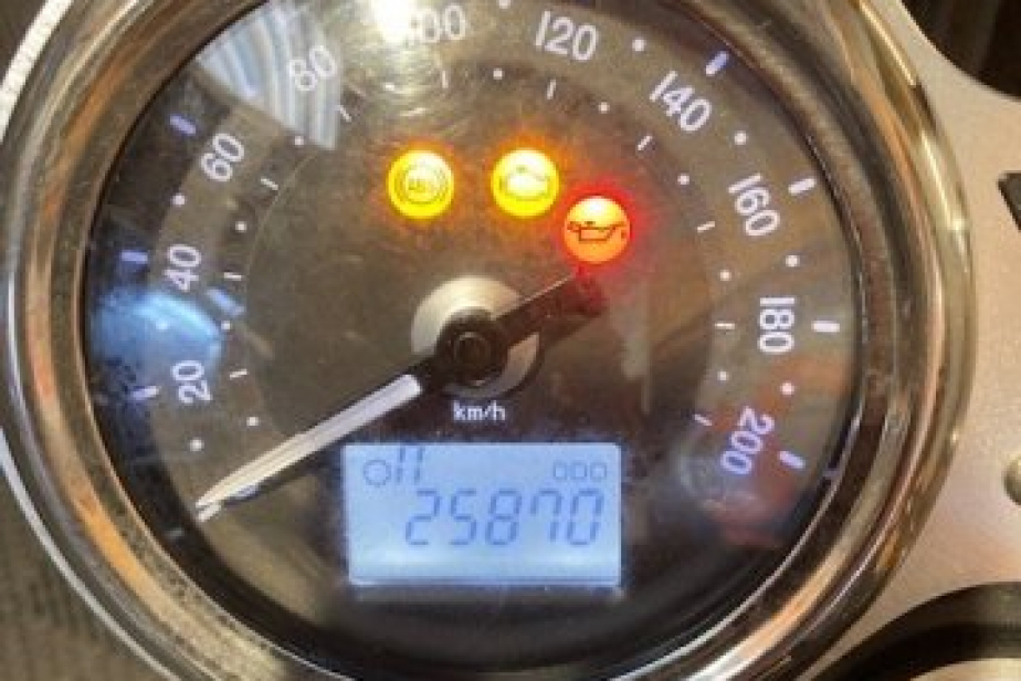 TRIUMPH BONNEVILLE T120 BLACK 2016, Saint-Étienne, Diagnostic Moto Casse