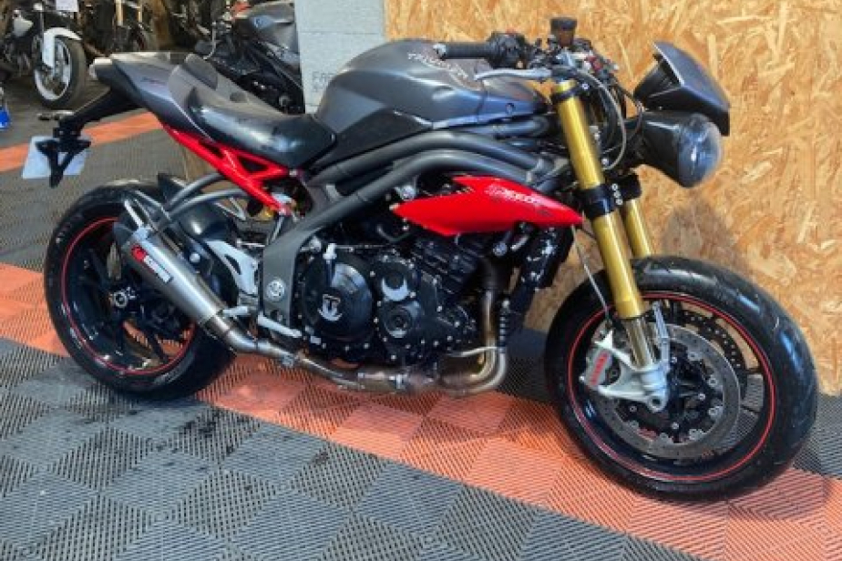 TRIUMPH SPEED TRIPLE 1050 R 2016, Saint-Étienne, Diagnostic Moto Casse