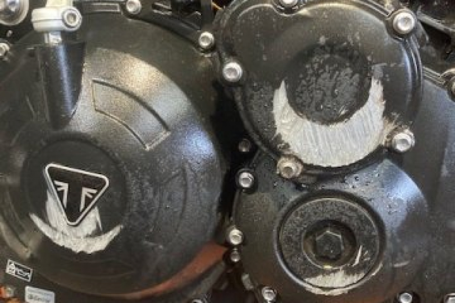 TRIUMPH SPEED TRIPLE 1050 R 2016, Saint-Étienne, Diagnostic Moto Casse