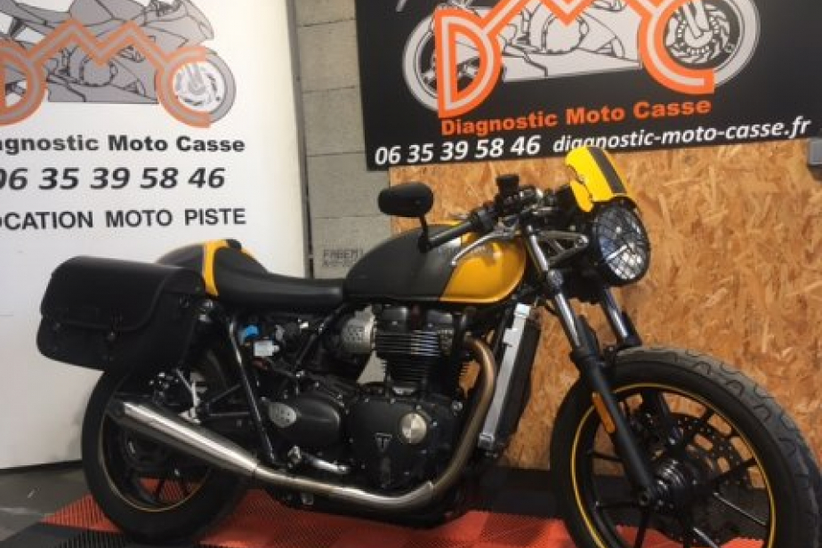 Triumph Street Cup 2017 abs bridée A2, Saint-Étienne, Diagnostic Moto Casse