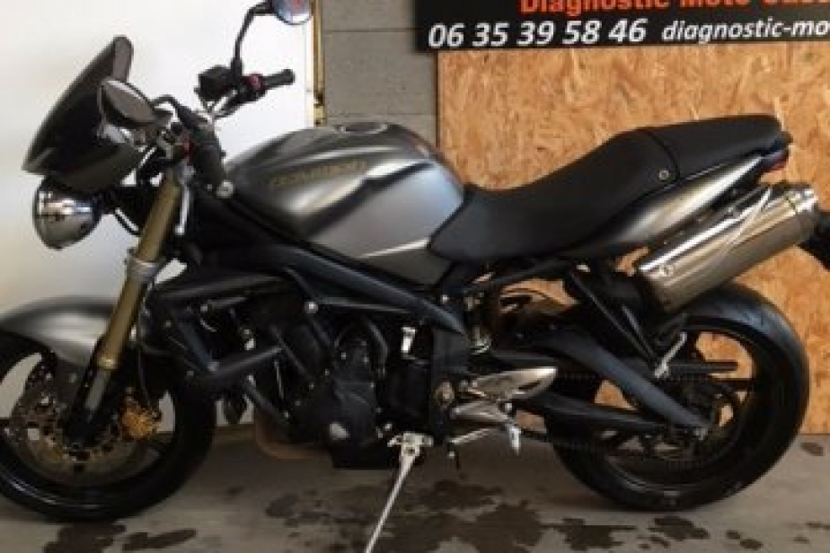 Triumph street triple 2010, Saint-Étienne, Diagnostic Moto Casse