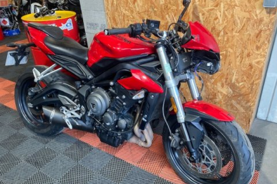TRIUMPH STREET TRIPLE 660 S A2 2019, Saint-Étienne, Diagnostic Moto Casse