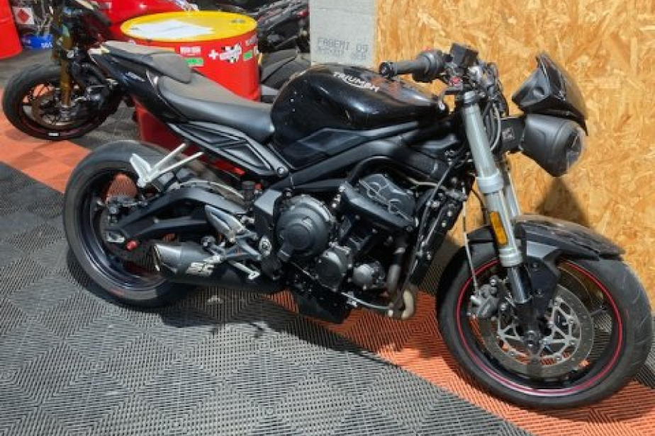 TRIUMPH STREET TRIPLE 660 S A2, Saint-Étienne, Diagnostic Moto Casse
