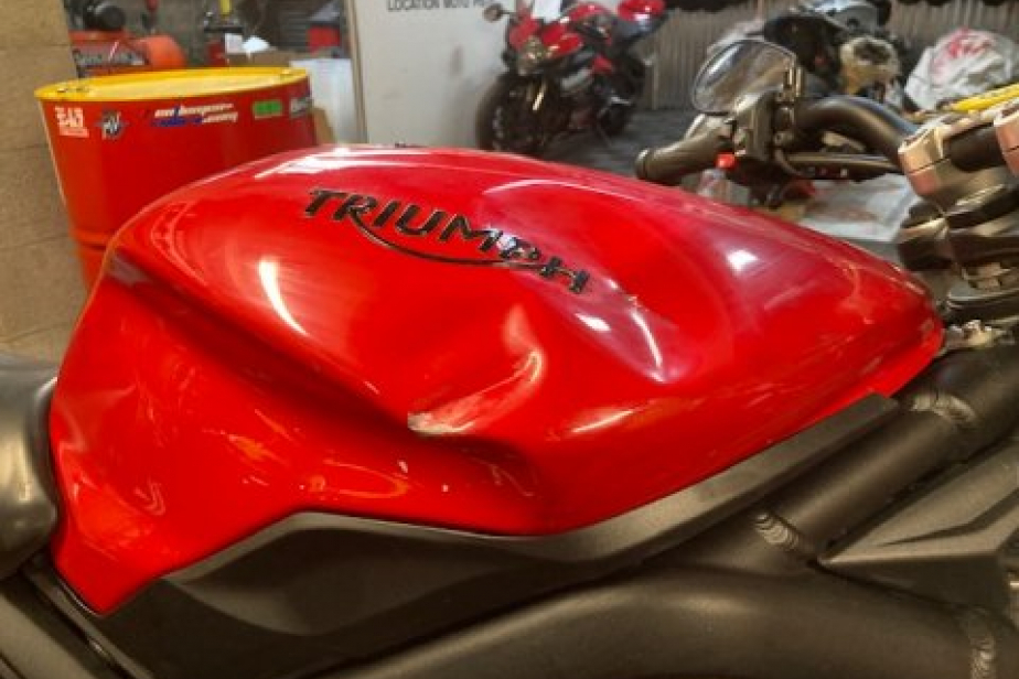 TRIUMPH STREET TRIPLE 660 S A2, Saint-Étienne, Diagnostic Moto Casse