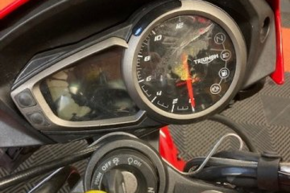 TRIUMPH STREET TRIPLE 660 S A2, Saint-Étienne, Diagnostic Moto Casse