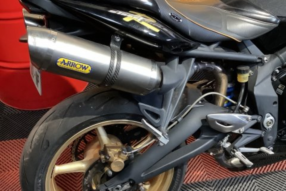 TRIUMPH STREET TRPILE 675 R 2011, Saint-Étienne, Diagnostic Moto Casse