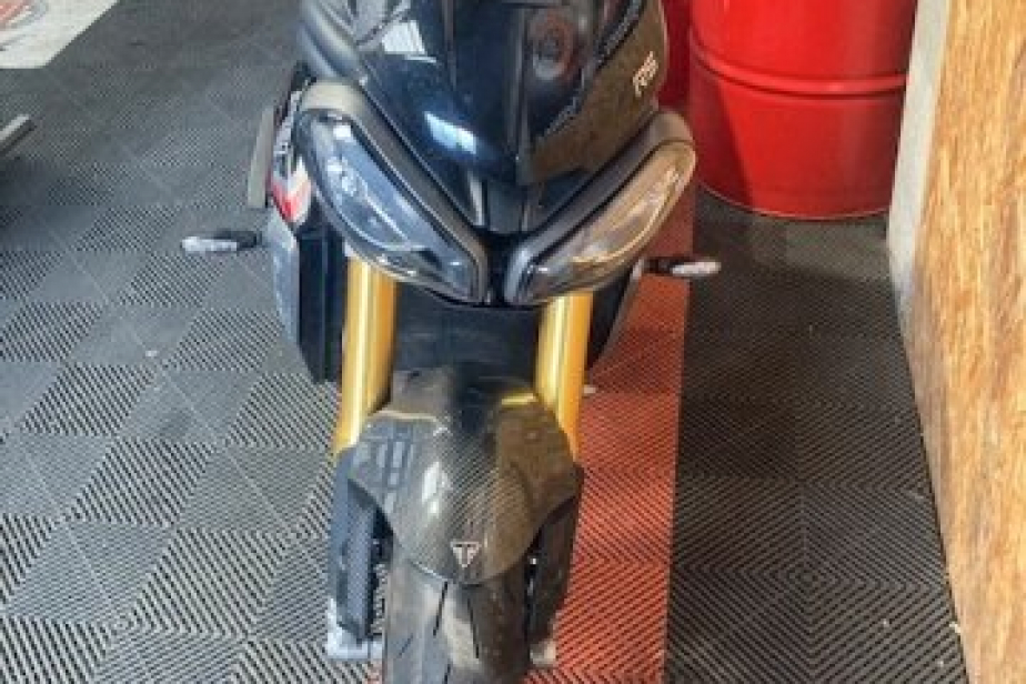 TRUMPH SPEED TRIPLE 1200 RS 2021, Saint-Étienne, Diagnostic Moto Casse