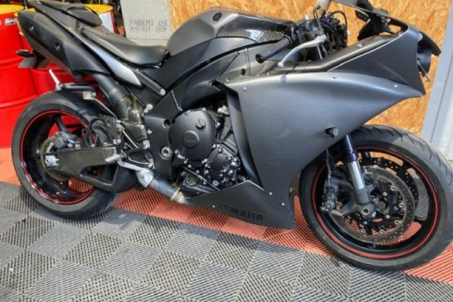 YAMAHA R1 2013, Saint-Étienne, Diagnostic Moto Casse