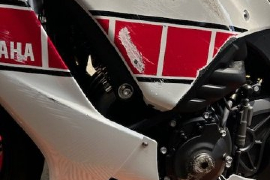YAMAHA R1 2023, Saint-Étienne, Diagnostic Moto Casse