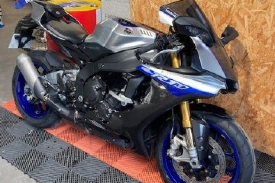 Yamaha R1 M 2018, Saint-Étienne, Diagnostic Moto Casse