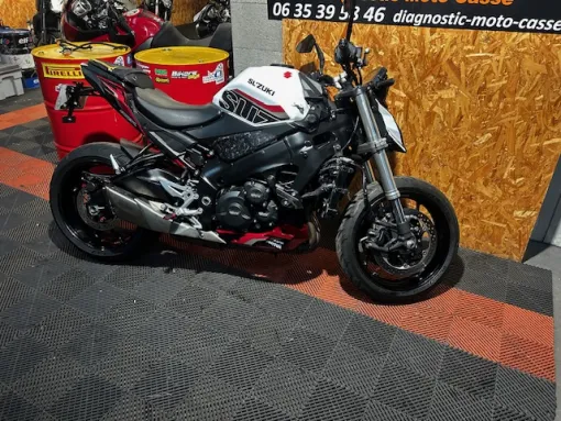SUZUKI 950 GSXS 2023 disponible sur Caen, Saint-Étienne, Diagnostic Moto Casse