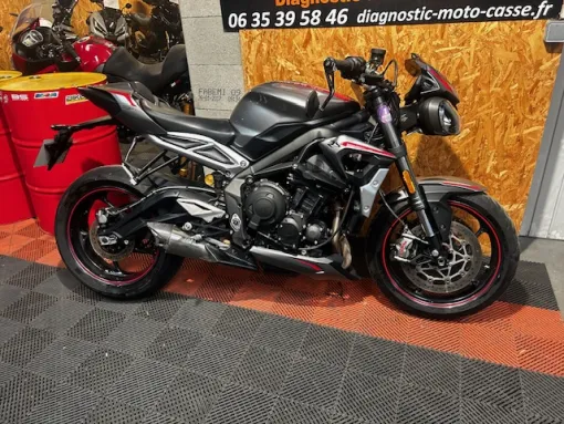 TRIUMPH 765 RS 2020 disponible sur Caen, Saint-Étienne, Diagnostic Moto Casse
