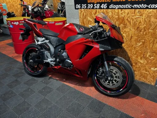 HONDA 600 CBR 2024 disponible sur Lyon, Saint-Étienne, Diagnostic Moto Casse