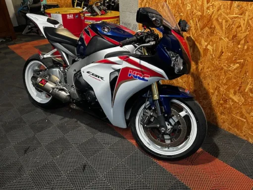 HONDA 1000 CBR FIREBLADE HRC 2011 disponible sur Paris, Saint-Étienne, Diagnostic Moto Casse