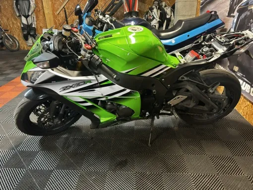 KAWASAKI ZX10R 2015 en pièces détachées visible sur Paris, Saint-Étienne, Diagnostic Moto Casse