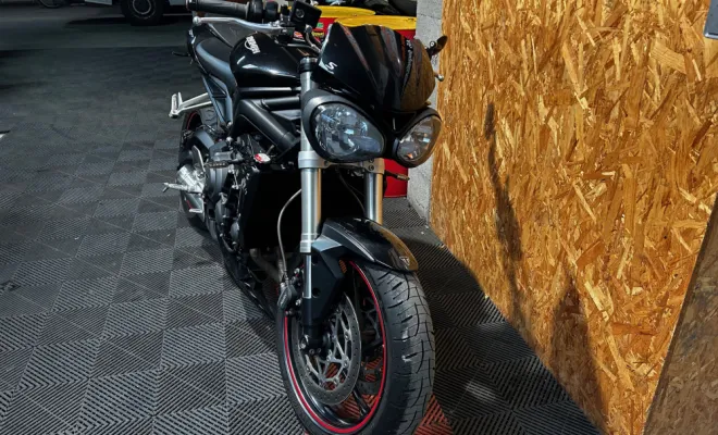 TRIUMPH 660 S STREET TRIPLE 2018, Saint-Étienne, Diagnostic Moto Casse