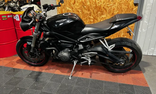 TRIUMPH 660 S STREET TRIPLE 2018, Saint-Étienne, Diagnostic Moto Casse