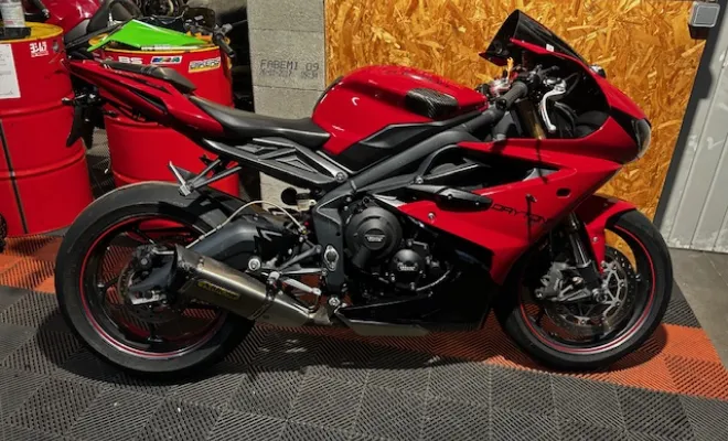 TRIUMPH 675 DAYTONA  2015, Saint-Étienne, Diagnostic Moto Casse