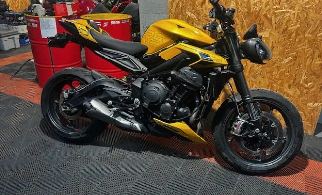 TRIUMPH 765 RS 2024, Saint-Étienne, Diagnostic Moto Casse