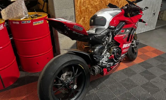 DUCATI PANIGALE V4R 2019, Saint-Étienne, Diagnostic Moto Casse