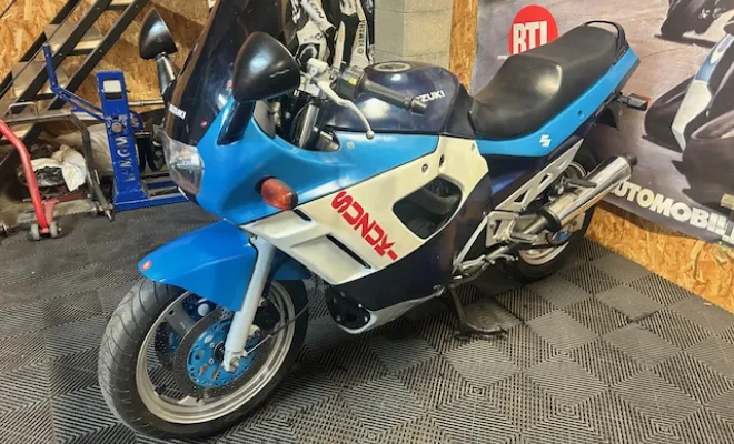 SUZUKI 750 GSXF 1994, Saint-Étienne, Diagnostic Moto Casse