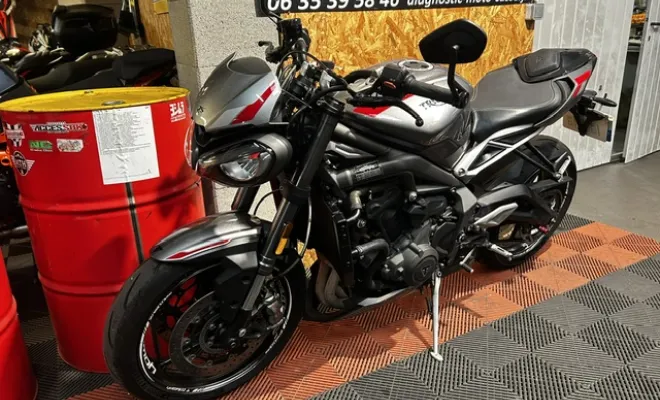 TRIUMPH STREET TRIPLE 765 RS 2021, Saint-Étienne, Diagnostic Moto Casse