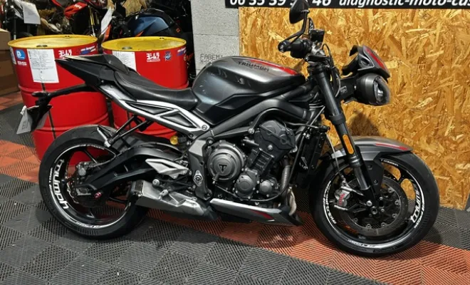 TRIUMPH STREET TRIPLE 765 RS 2021, Saint-Étienne, Diagnostic Moto Casse