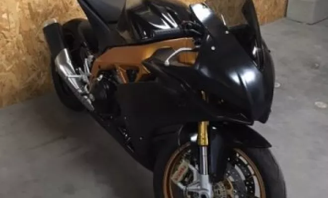 APRILIA RSV4 2012 APRC, Saint-Étienne, Diagnostic Moto Casse