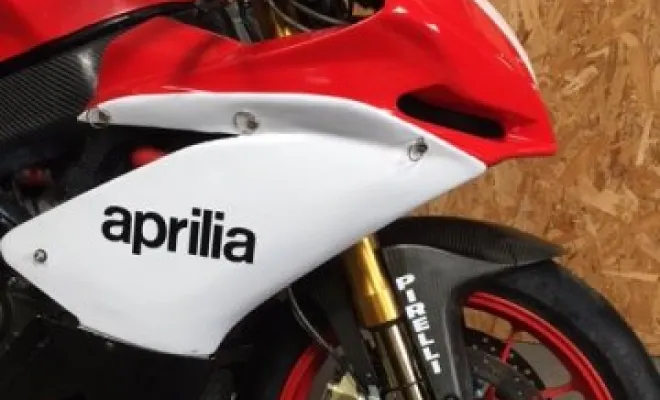 APRILIA RSV4 FACTORY APRC 2011, Saint-Étienne, Diagnostic Moto Casse