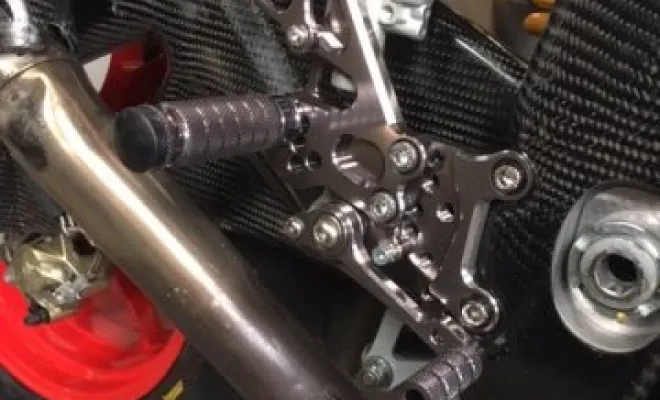 APRILIA RSV4 FACTORY APRC 2011, Saint-Étienne, Diagnostic Moto Casse