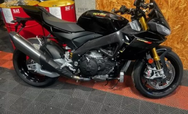 APRILIA TUONO FACTORY V4 2023, Saint-Étienne, Diagnostic Moto Casse